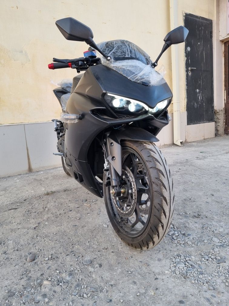 Electro moto 2025