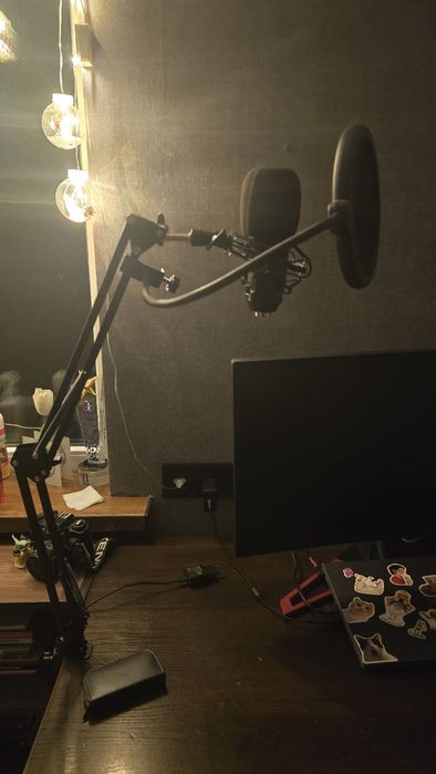 Продам студийный микрофон