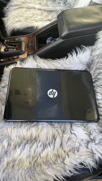 Ноутбук продается срочно