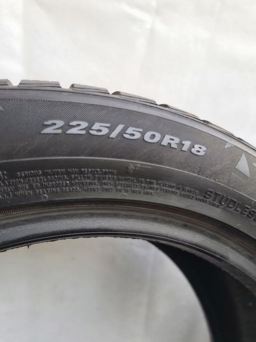 2бр 225 50 18 Nexen зимни 20г