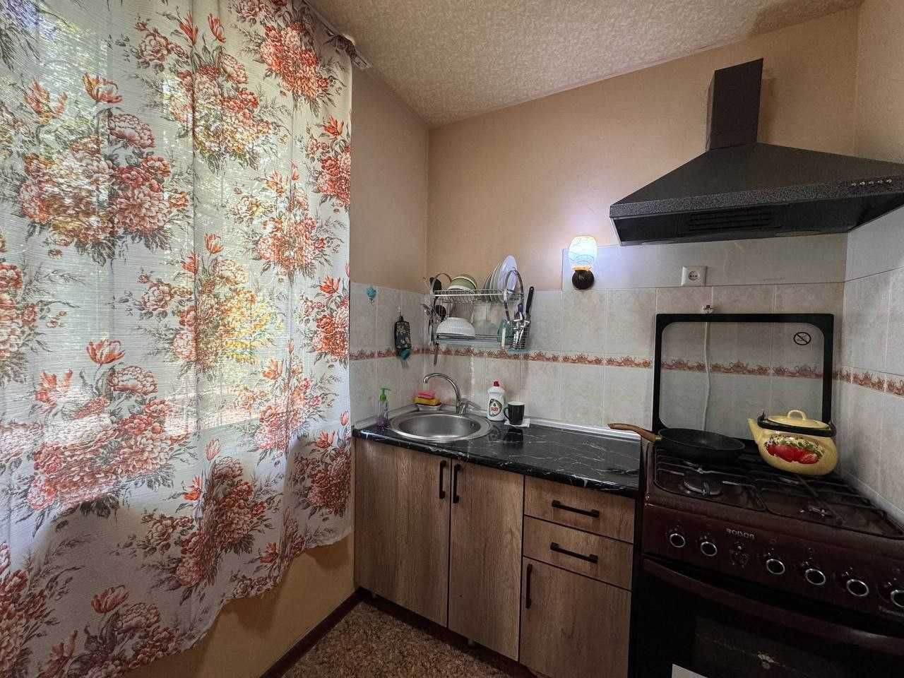ул.Саламатина кафе Эвос 1-комн 2/4 38 м² чистая мебель техника