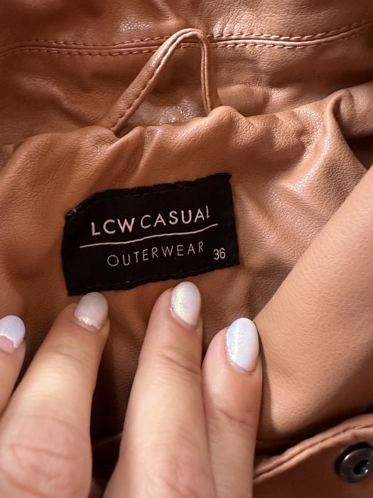 Кожено яке Lc Waikiki