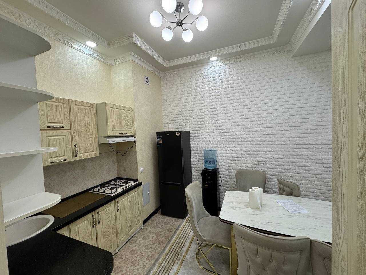 Сдается квартира. С9. в 4 квартале 5/2/10 на Юнусабадском Р-не