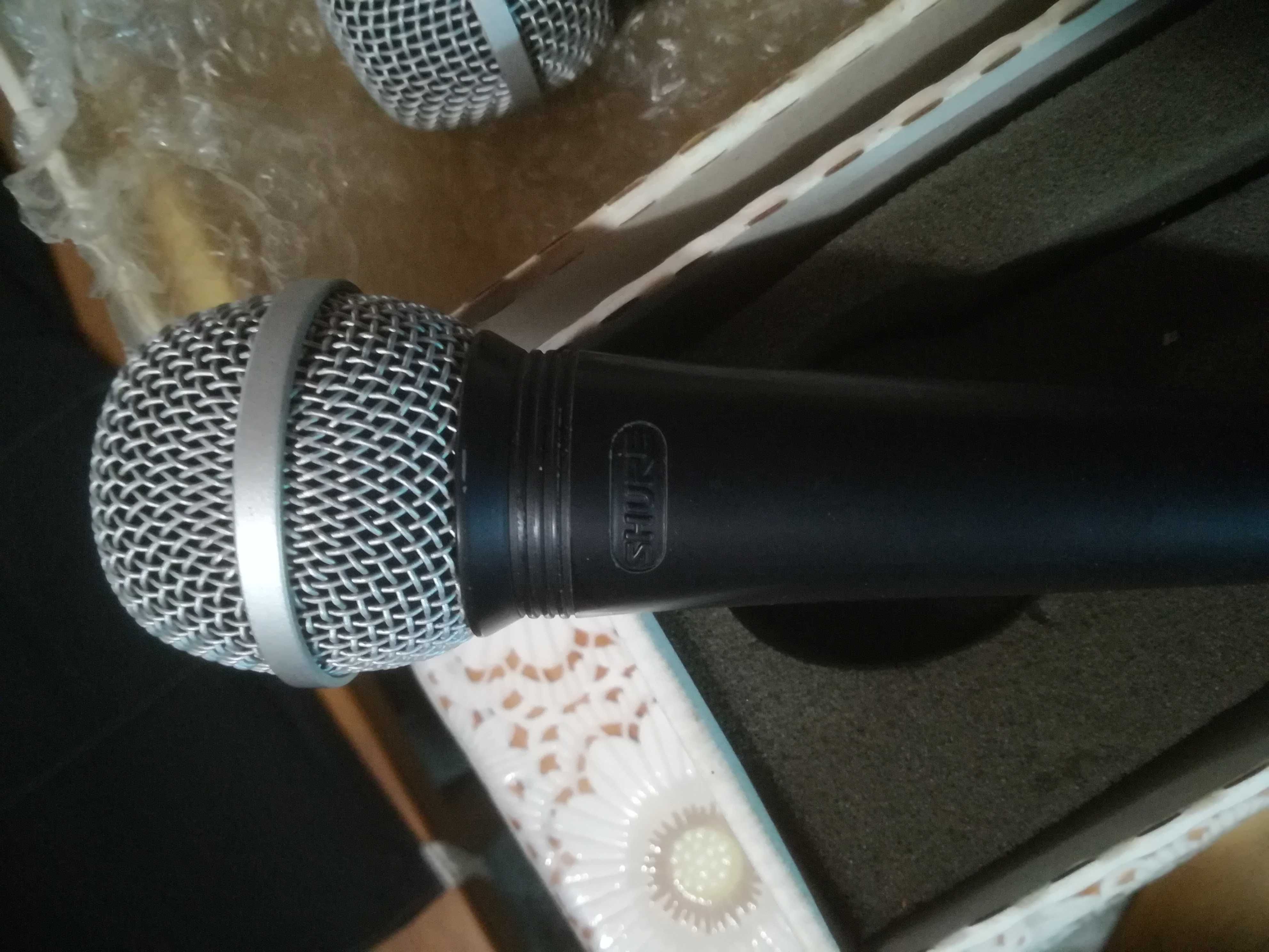 Продавам микрофони SHURE С 606