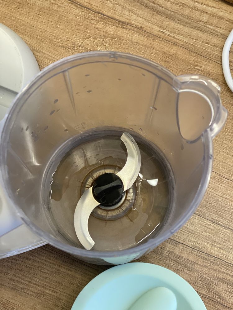 Beaba babycook уред за готвене на пара