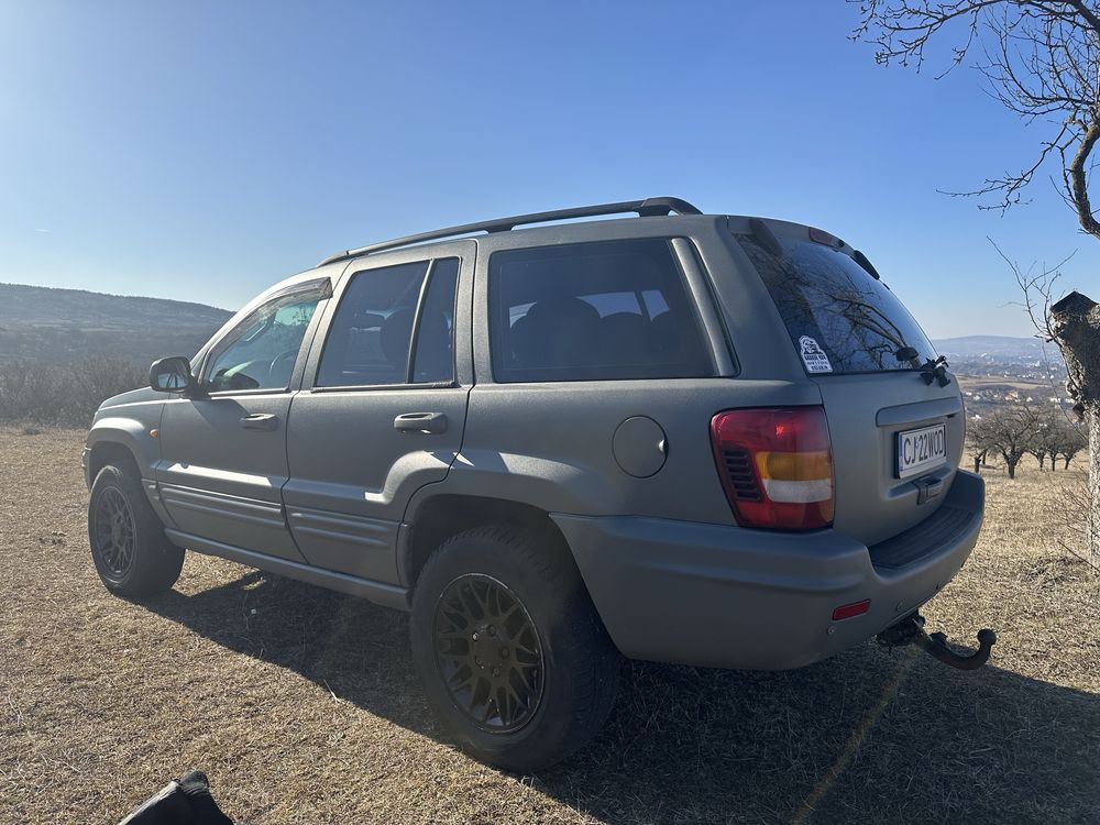 Vând Jeep Grand Cherokee WJ