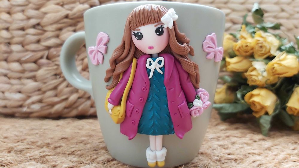 Cadou pentru fetita/sotie cana papusa handmade