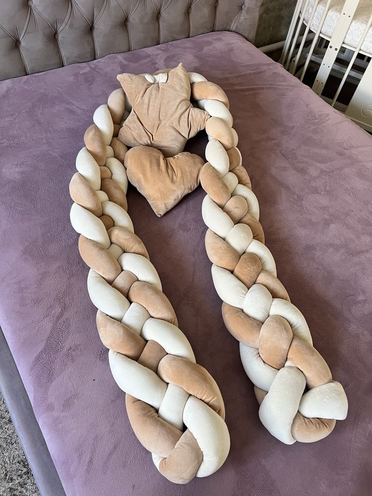 Продам косичку для манежа