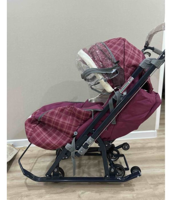 Продам санки-коляску б/у. Фирма Ника.