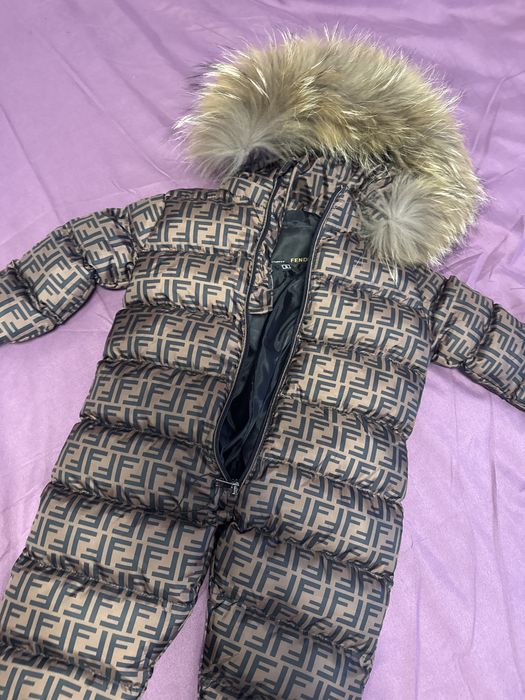 Combinizon 6-9 luni FENDI