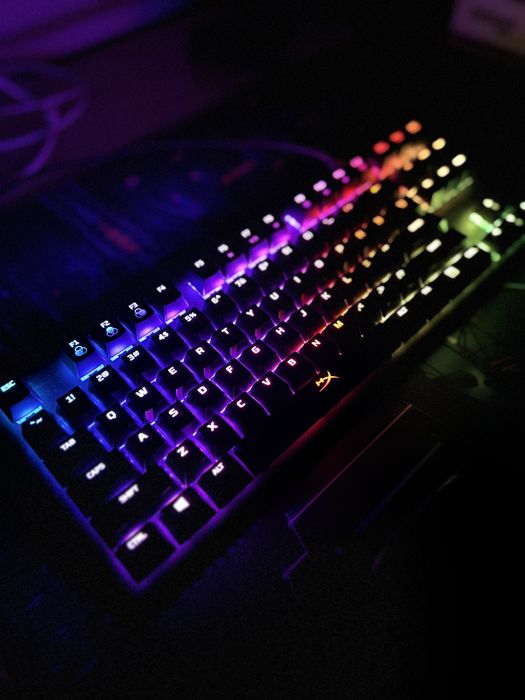 Игровая клавиатура HyperX Alloy Origins Core (Blue Clicky)
