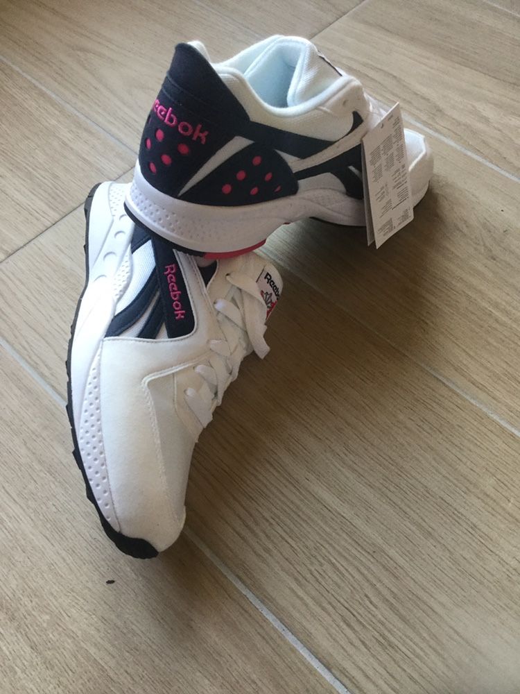 Adidasi Originali Reebok PYRO, Originali Noi Marime 41