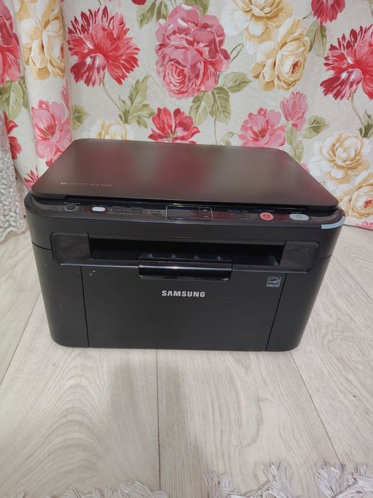 Продаю принтер Самсунг в рабочем состоянии