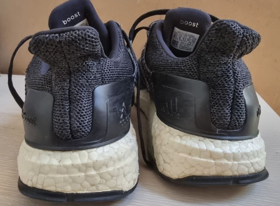 Adidas UltraBoost ST core black номер 42.5