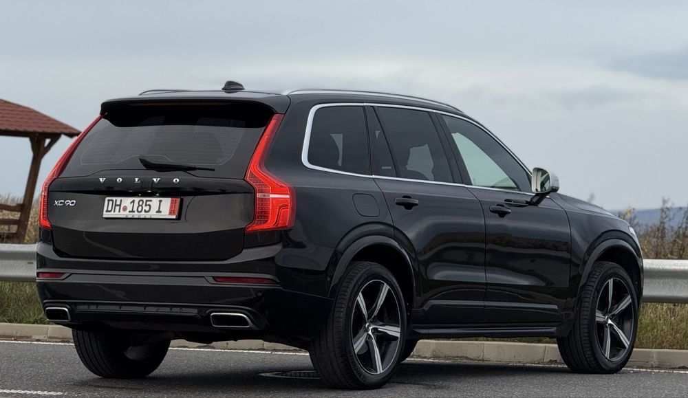 Volvo Xc 90 R-design 2.0 diesel 235 cai 4x4 full options!