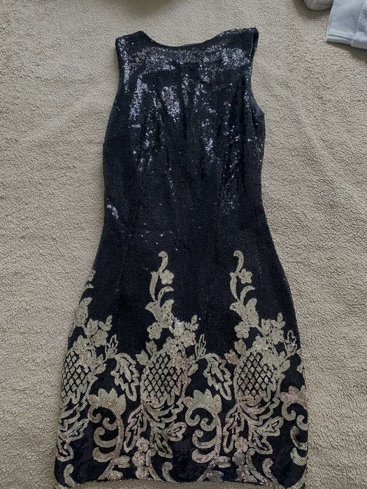 Мини рокля с пайети