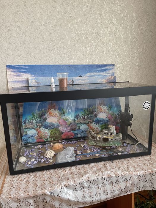 Продаю аквариум. Отличное состояние, использовался недолго.