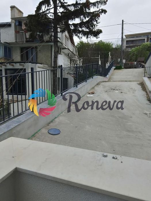 Продава се Двустаен апартамент в Варна, Бриз - 66 кв.м за 1954 €/кв.м - Снимка #5