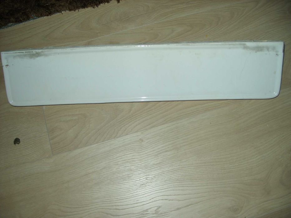 Порцеланови поставки за хартия и за баня, купичка с пате