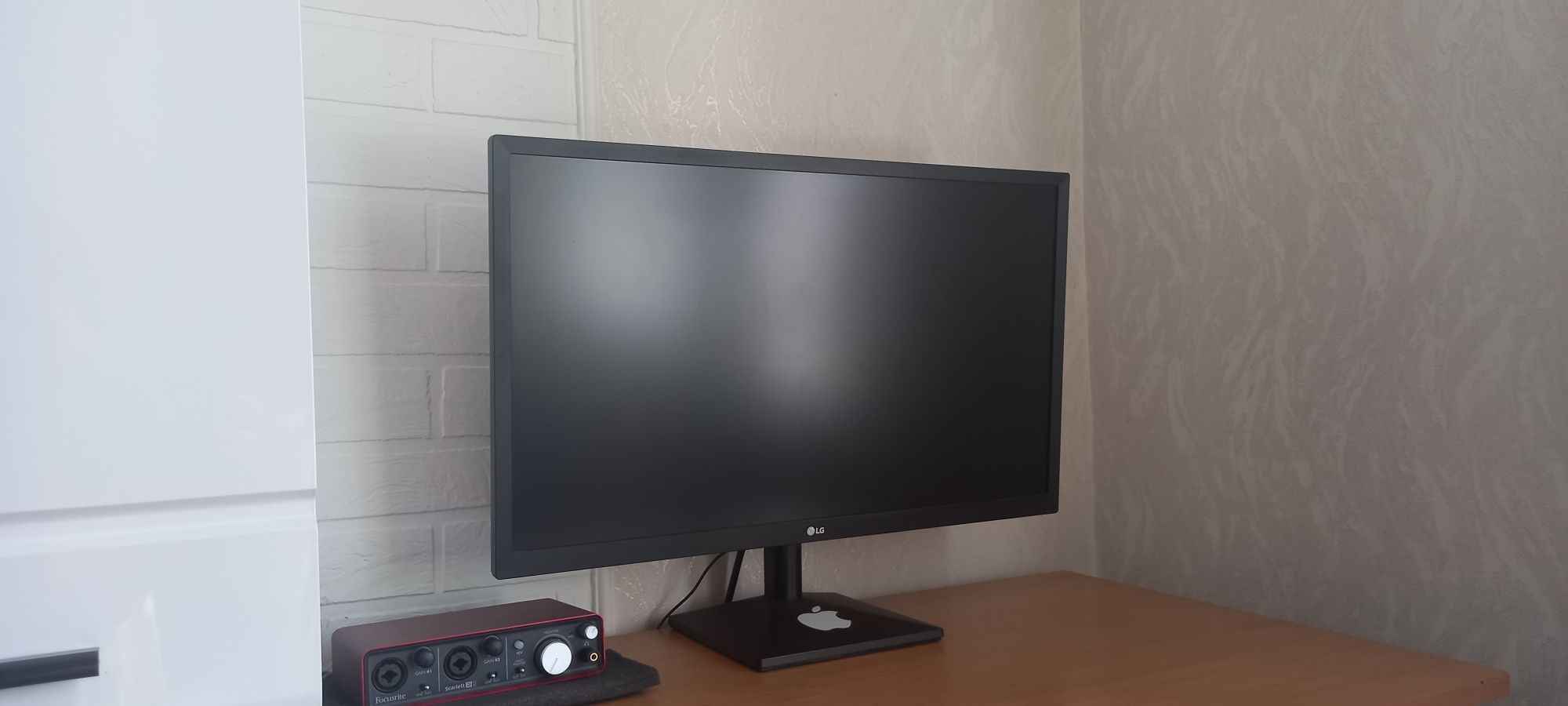 Монитор LG 24 MK430H-B