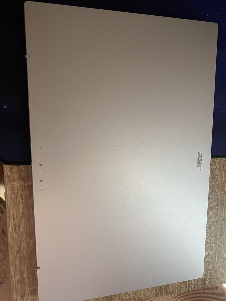 Vand Laptop Acer Aspire 3 ca nou! Mai multe detalii in descriere!!!