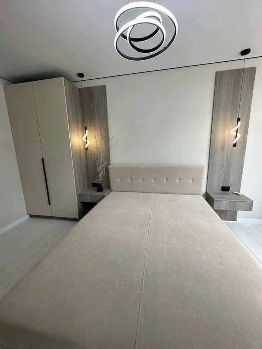 Дава се под наем Тристаен апартамент в София, Зона Б-18 - 100 кв.м за 637.5 € - Снимка #1