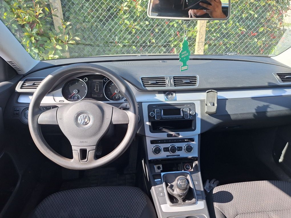 Volkswagen Passat B7 2012