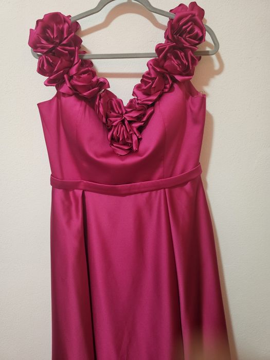 Rochie eleganta nouă