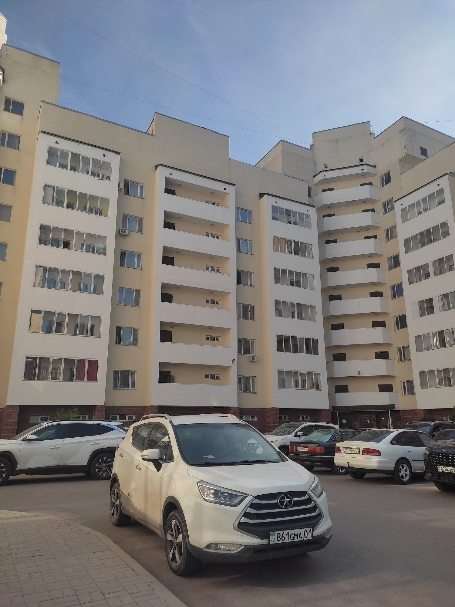 2-комн. полноценн.,22 г.,4/7, кирпич.,изолир.ходы. Шыгыс 3А, Е15/1
