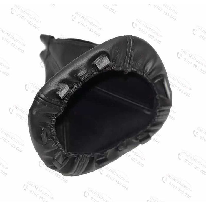 Nuca piele perforata + manson 5 sau 6 viteze  Iveco Daily IV