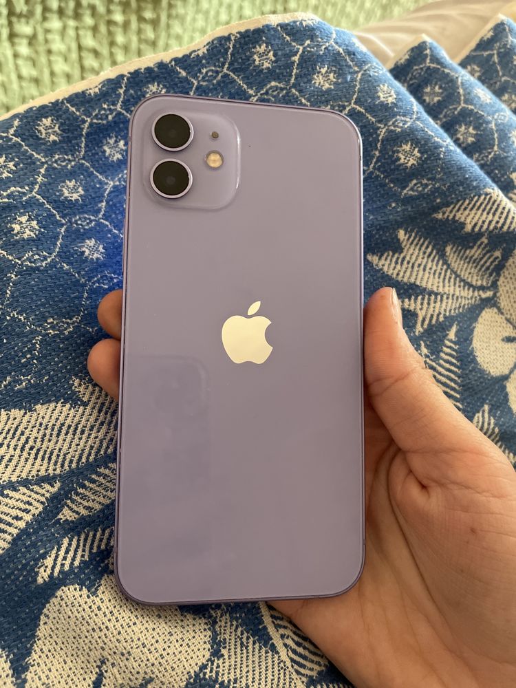 iPhone 12, 160.000