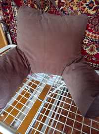 Кресло- подушка для лежачих больных.
