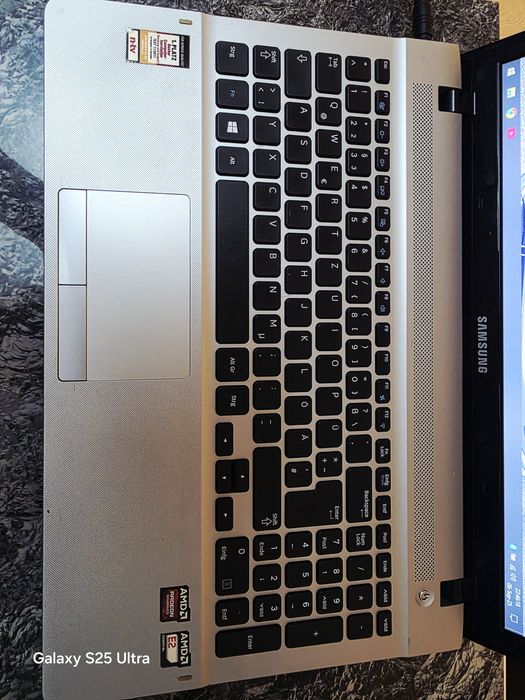 Laptop Samsung office