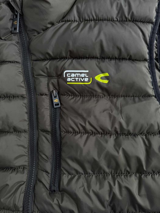 Нов с етикети! Елек Camel Active - M