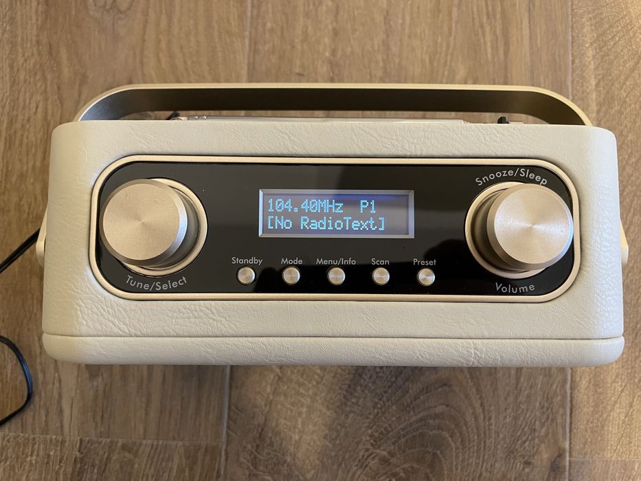 Radio portabil retro, Nordmende Transita 30
