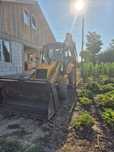 Vând buldoexcavator new holland lb110