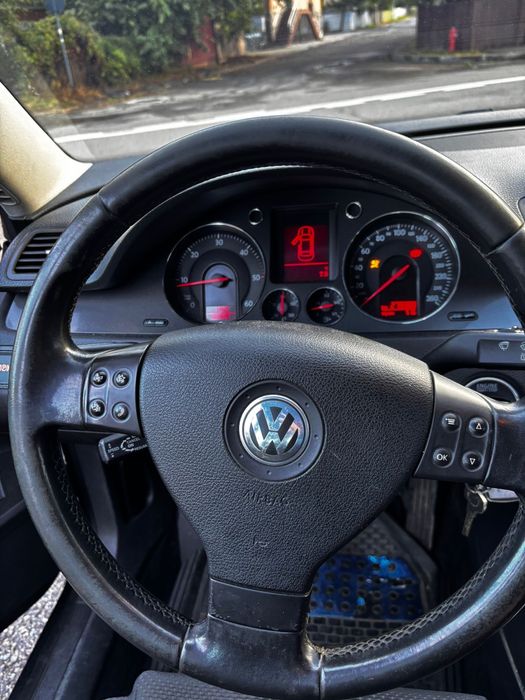VW Passat B6 2.0 tdi