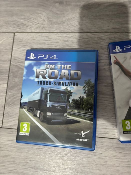 Vand PlayStation 4 500gb aproape nou