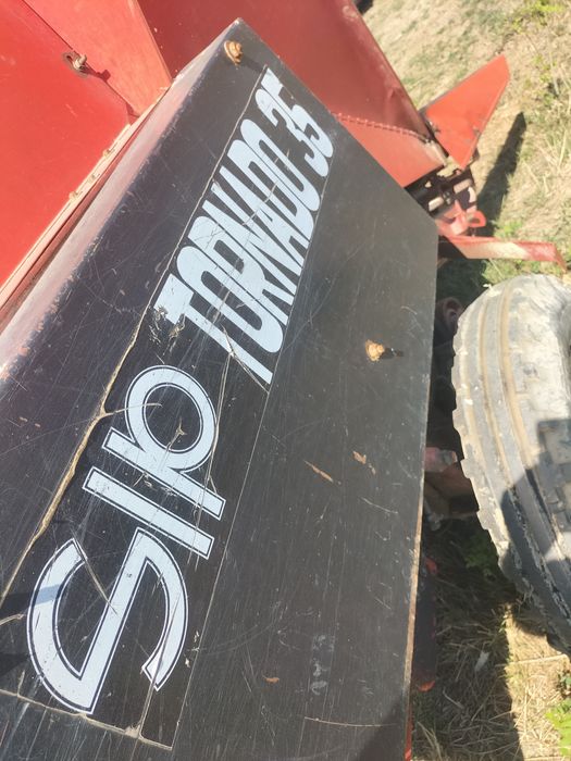 Vând șip tornado 35