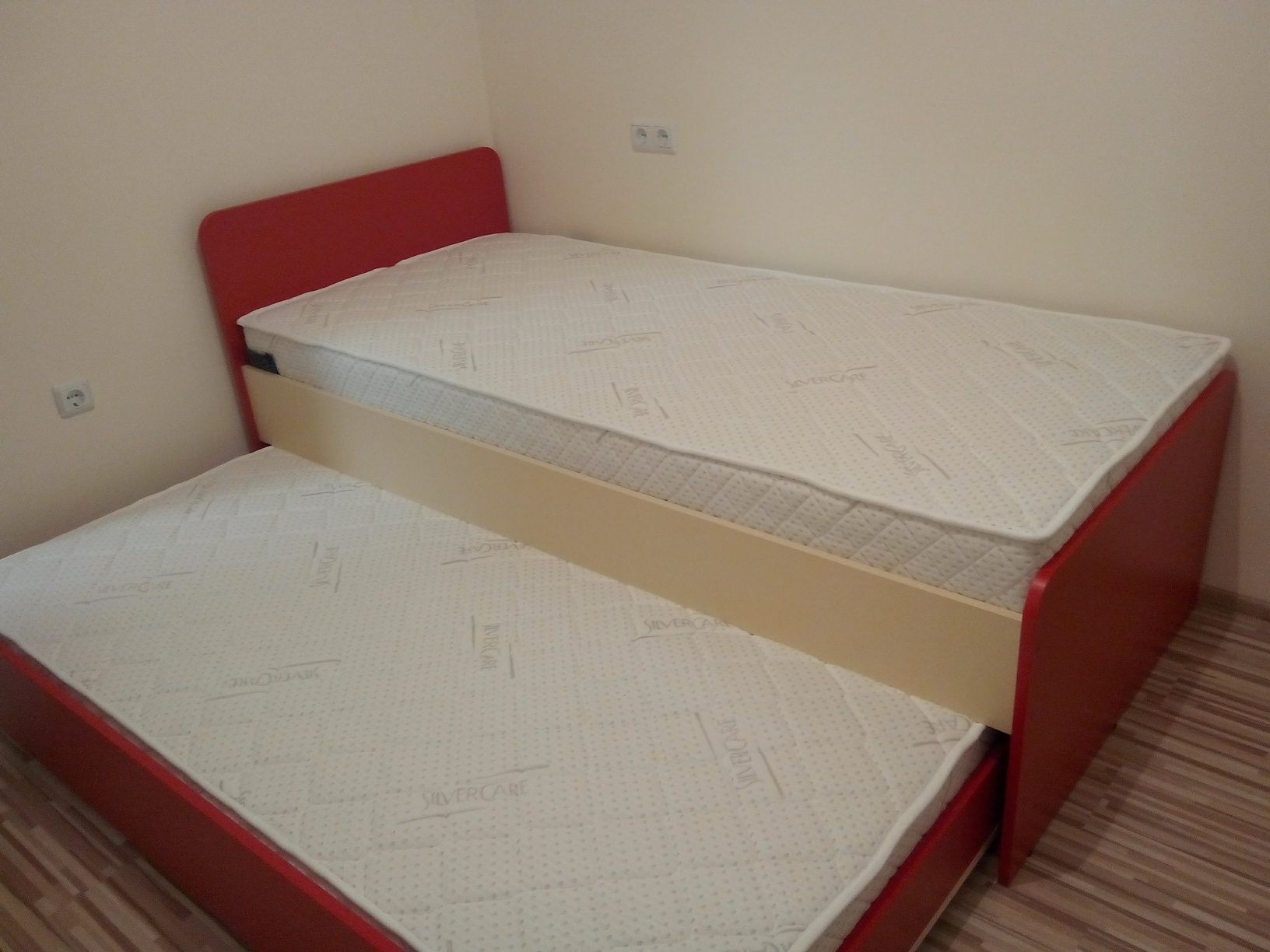 Легло за детска стая  сандвич+ 2 бр матраци  двойно легло