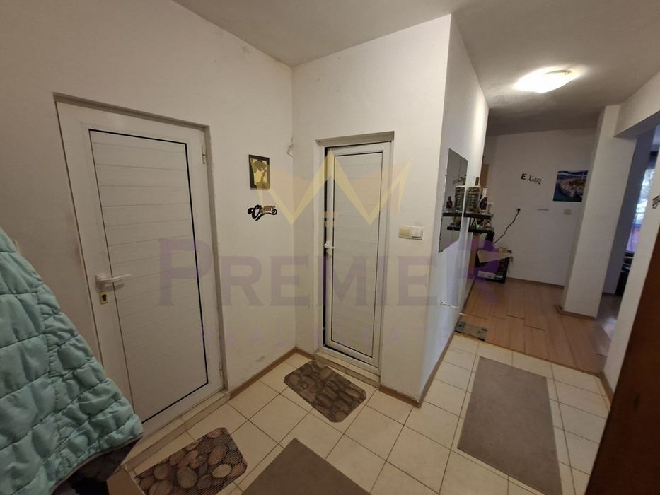 Продава се Двустаен апартамент в Варна, Базар Левски - 84 кв.м за 2191 €/кв.м - Снимка #6