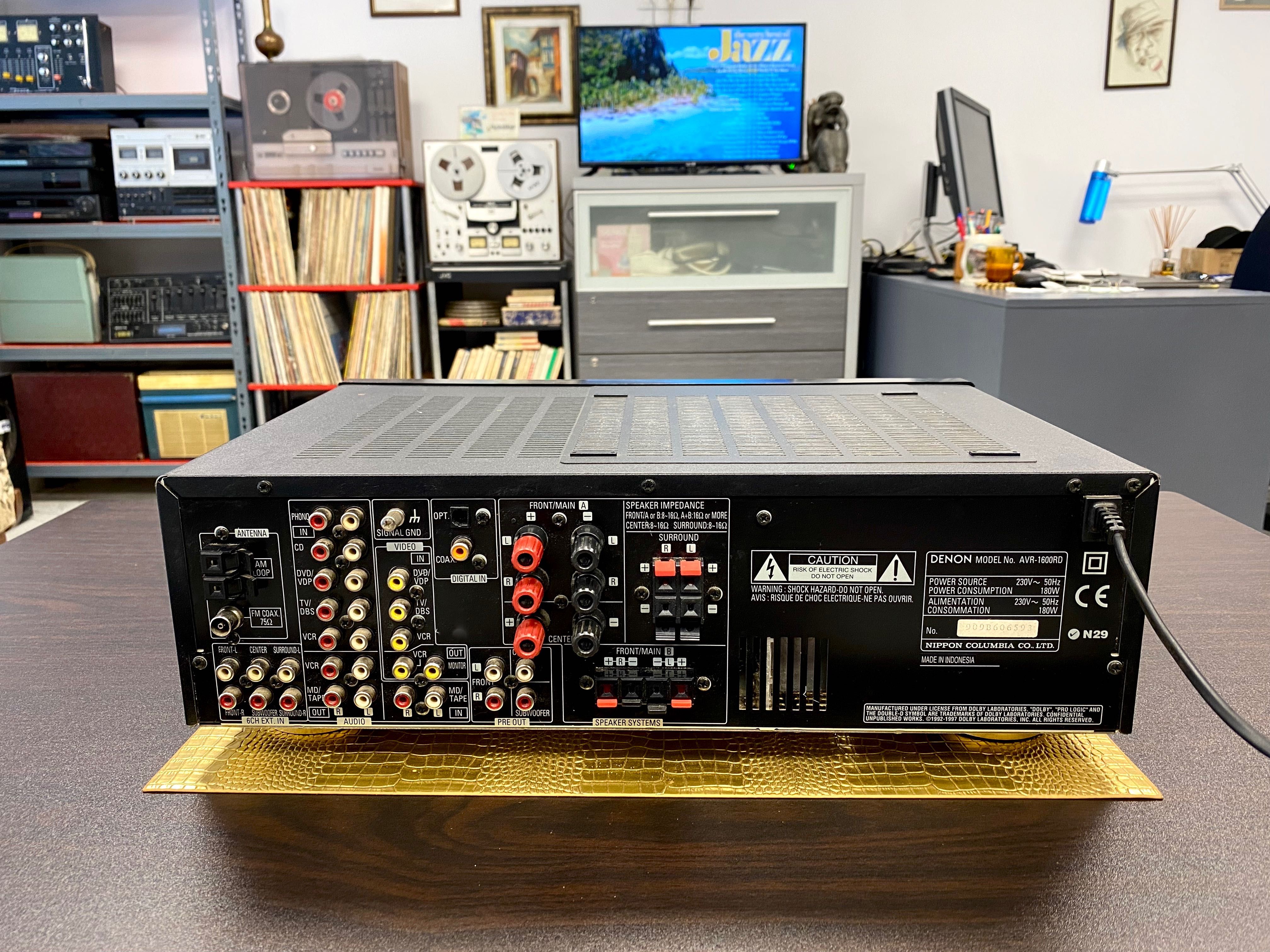 Качествен ресивър Denon