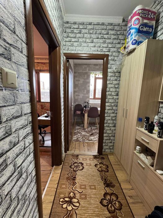 Продава се Тристаен апартамент в Търговище, Запад 2 - 70 кв.м за 1130 €/кв.м - Снимка #13