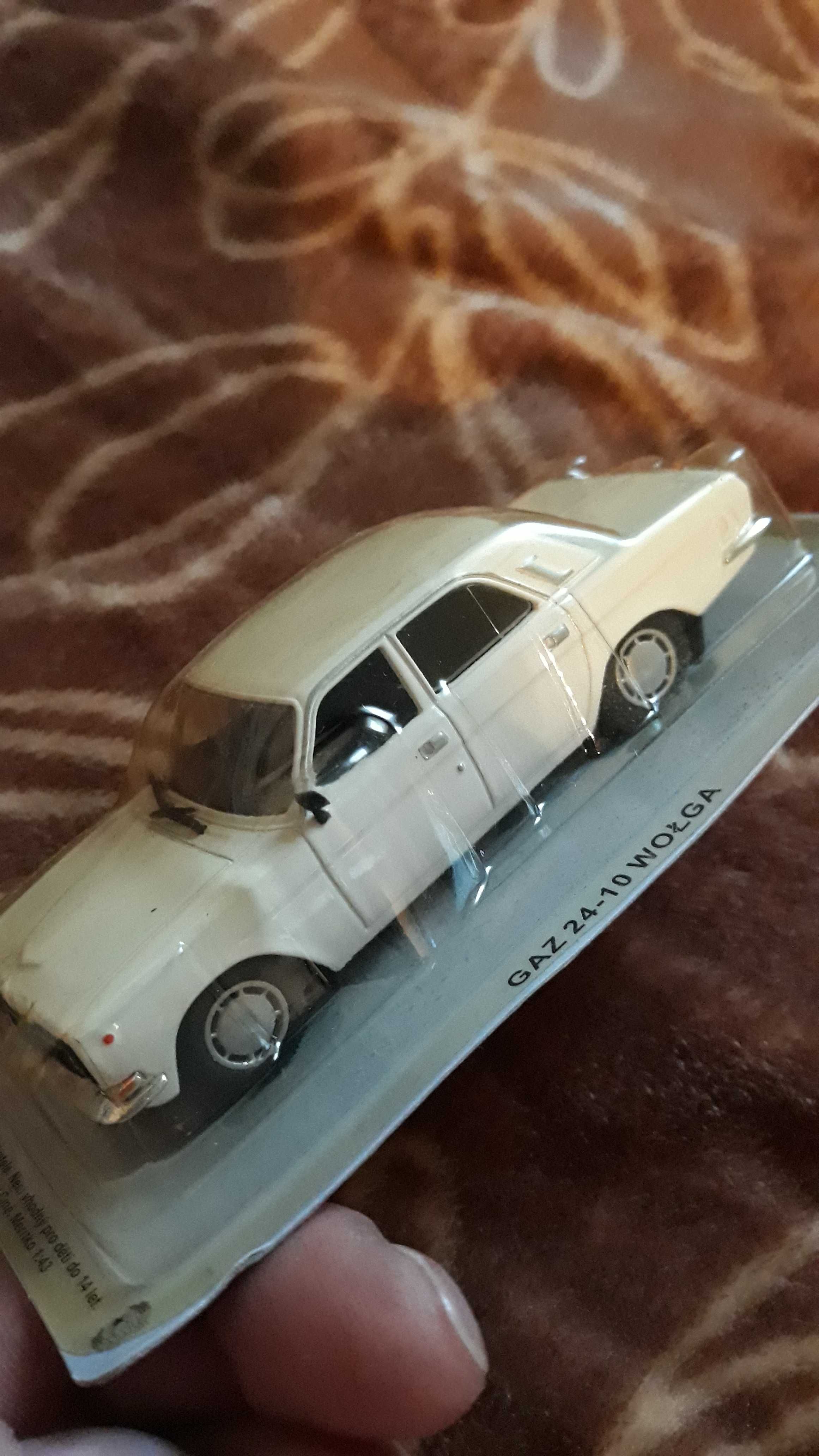 Volga 2410 Gaz 2410 Волга 2410 Газ 2410 1.43 Deagostini