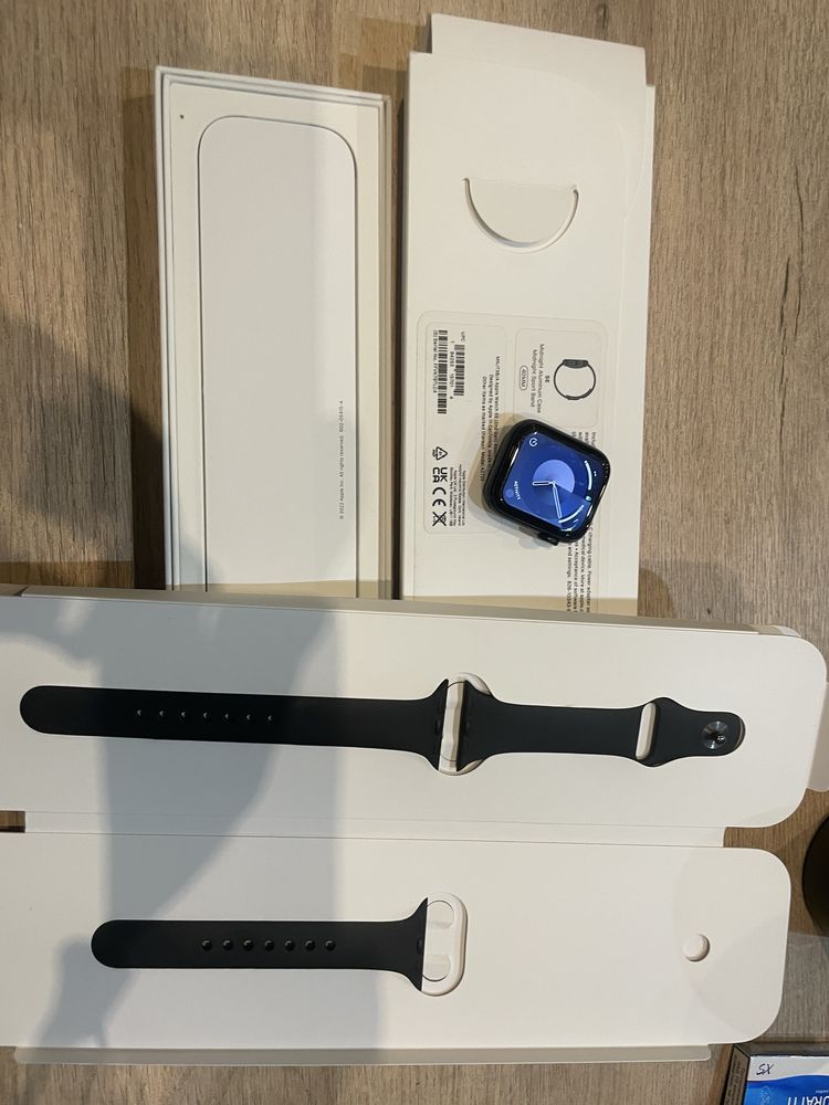 Apple watch Se 2 40 mm пълен комплект