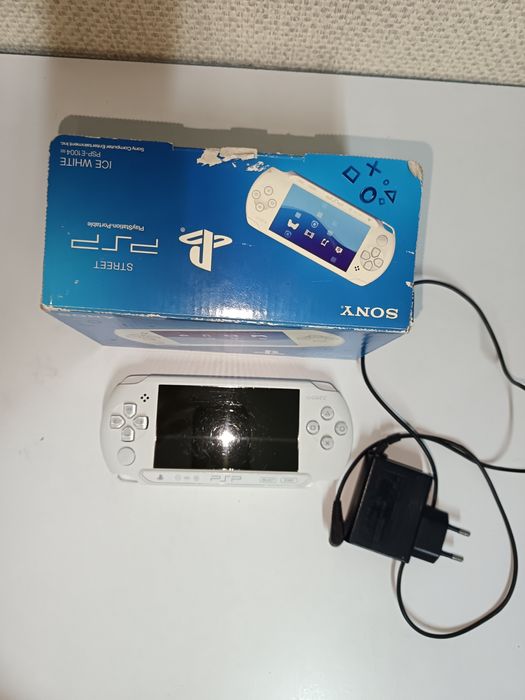 Psp street белый