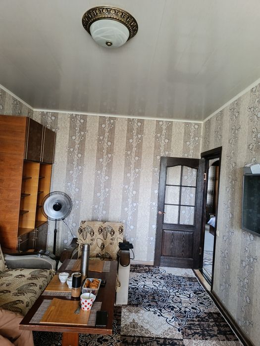 Чилонзар 11 квартал продается квартира в хорошем состоянии утепленая с