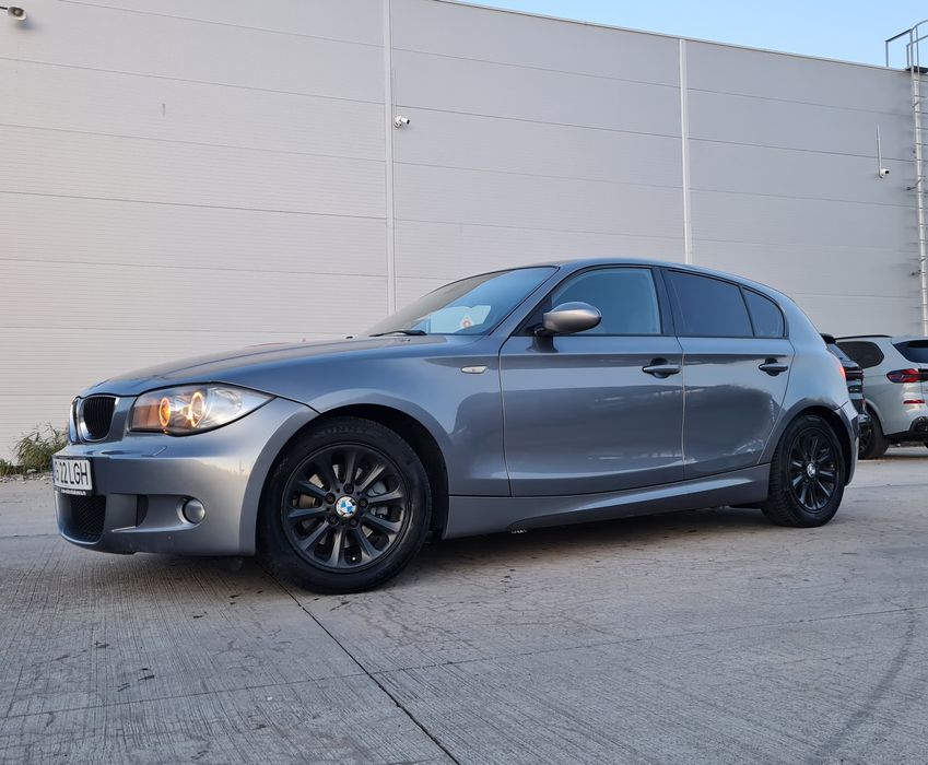 BMW seria 1 E87 - 2009
