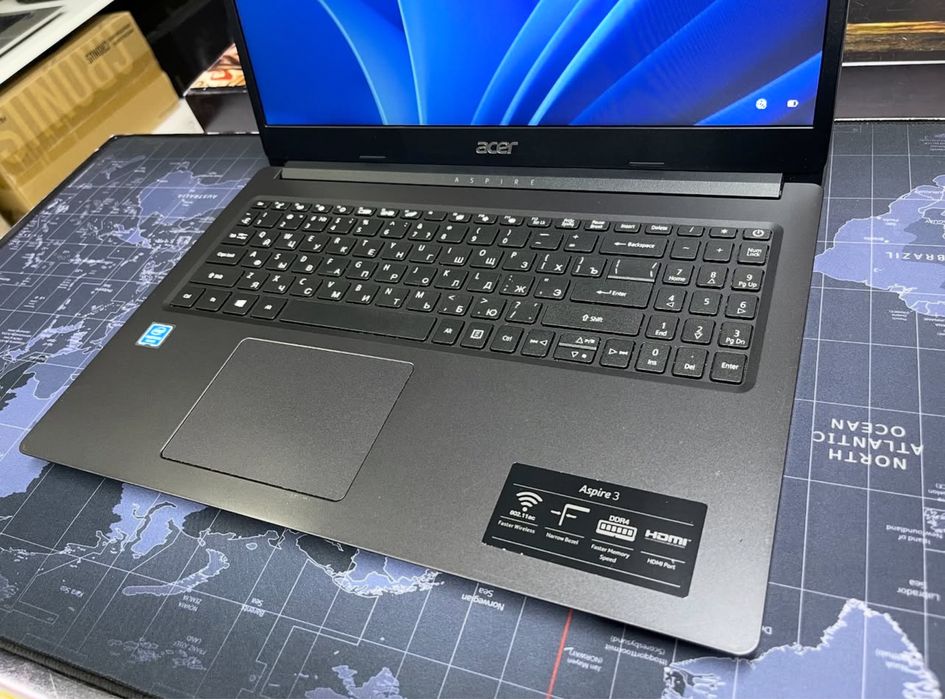 Офисный Ноутбук Acer Aspire 3 - Pentium Silver/4Gb/SSD256Gb