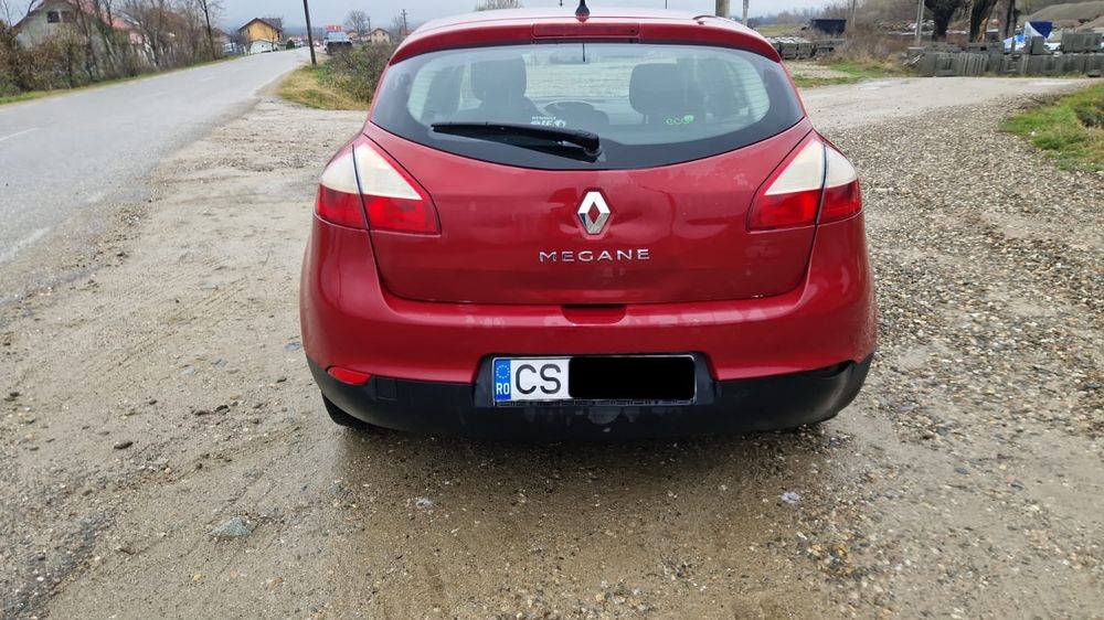 Renault Megane - avariat